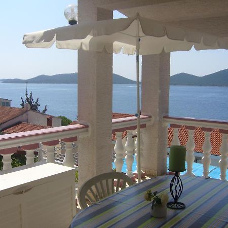 Apartment Branko Drage Esterno foto